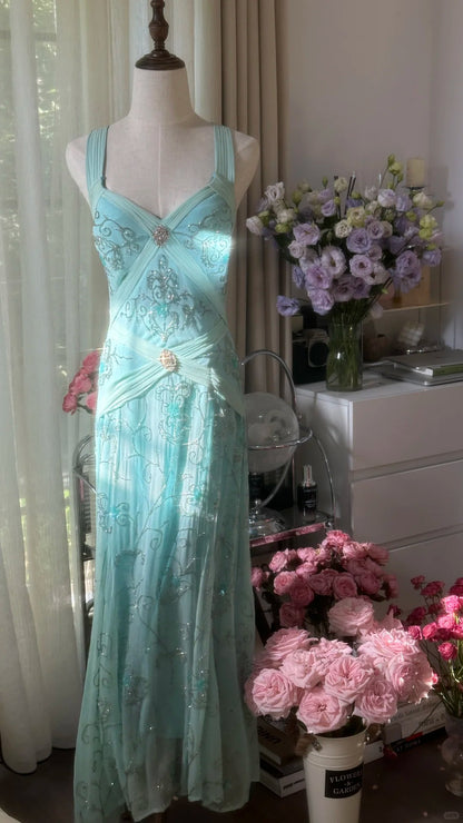 Atemberaubendes blaues rückenfreies Perlen-Chiffon-Meerjungfrauen-Maxi-Ballkleid P3357