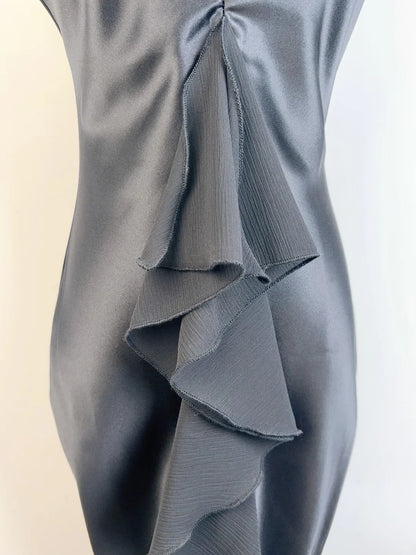 Elegantes schwarzes trägerloses Meerjungfrauen-Heimkehrkleid aus Satin P3360