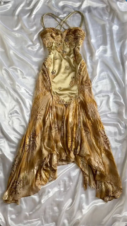 Französisch Retro Goldperlen Satin Unregelmäßiger Rock Ballkleid P3380