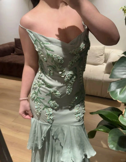 Frisches grünes Perlen-Pailletten-Chiffon-Abendkleid mit irregulärem Meerjungfrauenrock P3387