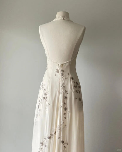 Elegantes, weißes Halterhals-Chiffon-Abendkleid mit Perlen P3398