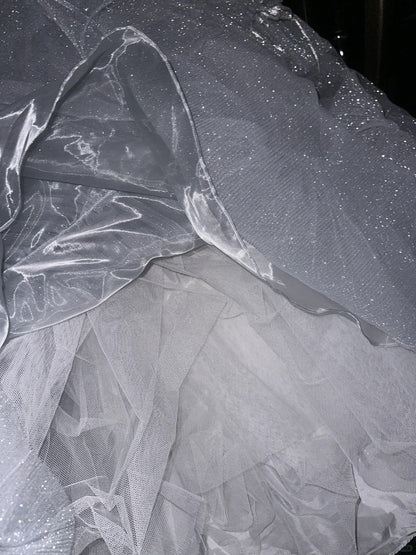 Funkelndes Galaxie-Silberperlen-Schleifen-Tüll-Prinzessinnen-Ballkleid P3453