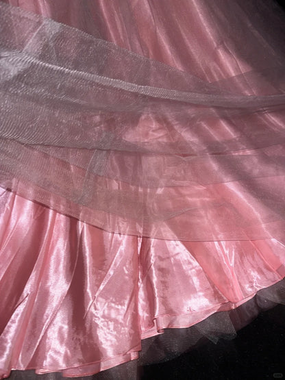 Niedliches, pinkes, trägerloses, perlenbesetztes Tüll-Prinzessinnen-Ballkleid P3454