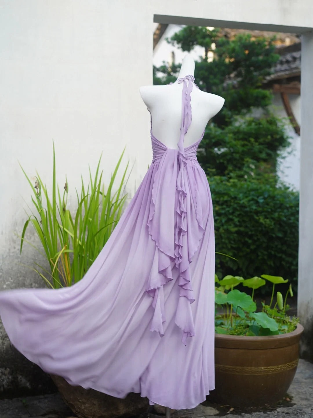 Flowing Chiffon Backless Purple Halter Neck Ruffled Long Prom Dress P3459