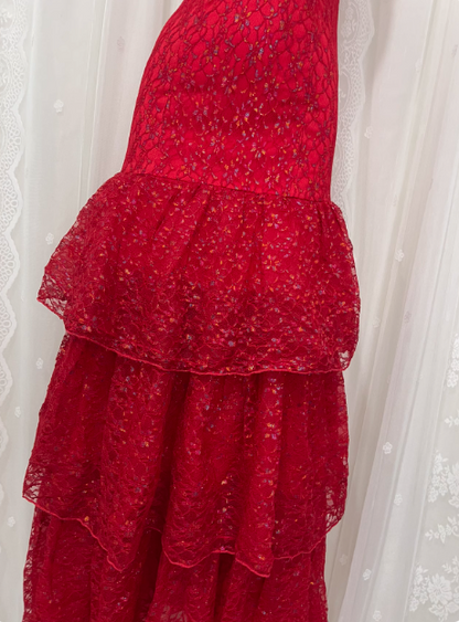 Schönes rotes Sling-Spitzen-Taillenrüschen-Kuchenrock-Ballkleid P3467
