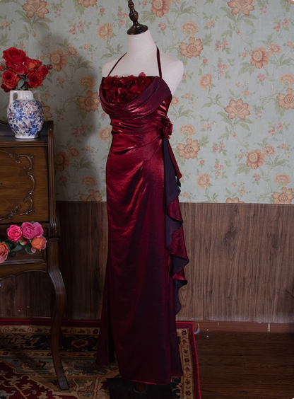 Leichtes Luxus Retro Neckholder Ärmelloses Kleid mit dreidimensionaler Blumenstickerei und rückenfreiem Schnitt, langes Ballkleid P3480