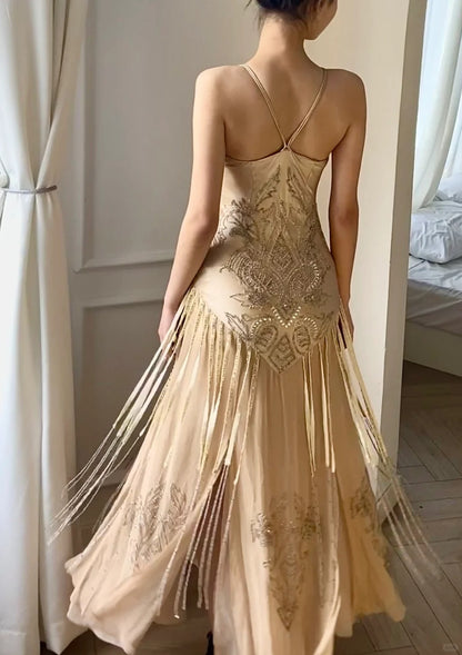 Fließendes Champagner V-Ausschnitt Perlen Chiffon Quasten Ballkleid P3492