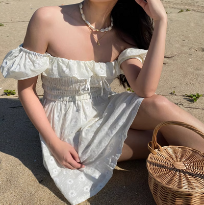 Sweet Puff Sleeves One-shoulder Neck Ruffled Daisy Embroidered Mini Homecoming Dress Homecoming Dress P3555