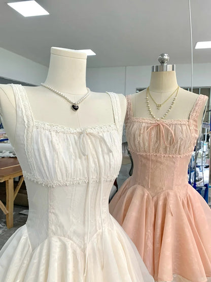 Süßes trägerloses Spitzen-A-Linien-Mini-Kleid zum 17. Geburtstag Homecoming P3575