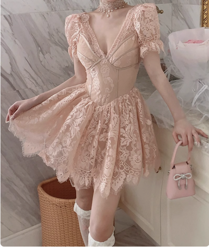 Französisches Palace-Spitzenkleid mit V-Ausschnitt, kurzen Ärmeln, A-Linie, rosa, für den 17. Geburtstag oder den Abschlussball, P3625