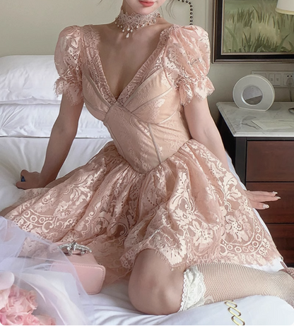 Französisches Palace-Spitzenkleid mit V-Ausschnitt, kurzen Ärmeln, A-Linie, rosa, für den 17. Geburtstag oder den Abschlussball, P3625