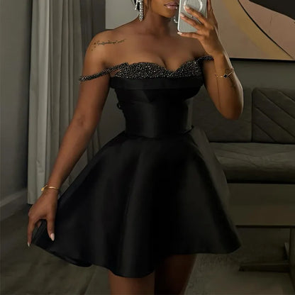 Sexy Strap Sweetheart Neck Black A-Line Birthday Dress Homecoming Dress P3631