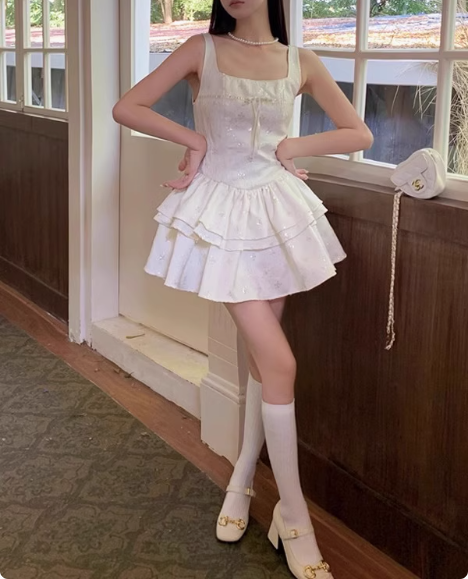 Beautiful White Rose Jacquard Strapless Square Neck A-Line Homecoming Dress P3656