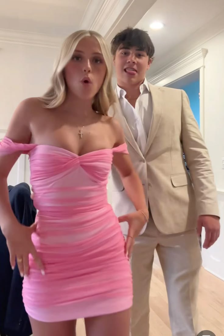 Sweet Pink Off-the-shoulder Tight-fitting Hip 17th Birthday Homecoming Dress P3666