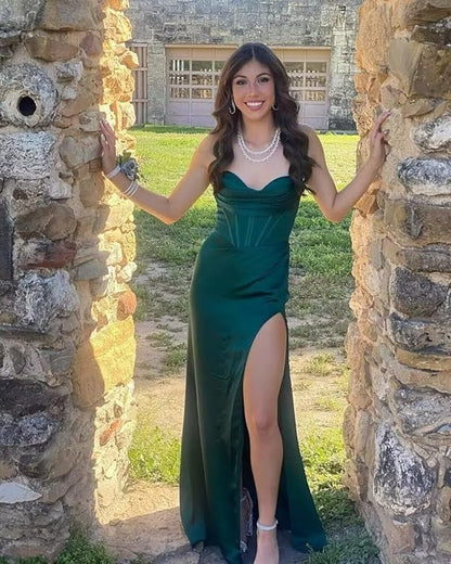 Sexy Geburtstagskleider Neckholder Champagner Abschlussballkleider Geburtstag Outfits P369