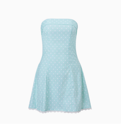 Süßes gepunktetes Spitzen-Neckholder-A-Linien-Heimkehrkleid P3692