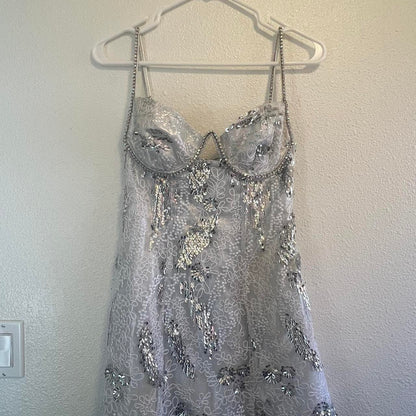 Hübsches Träger-Minikleid aus weißer Pailletten-Spitze für den 17. Geburtstag Homecoming P3705