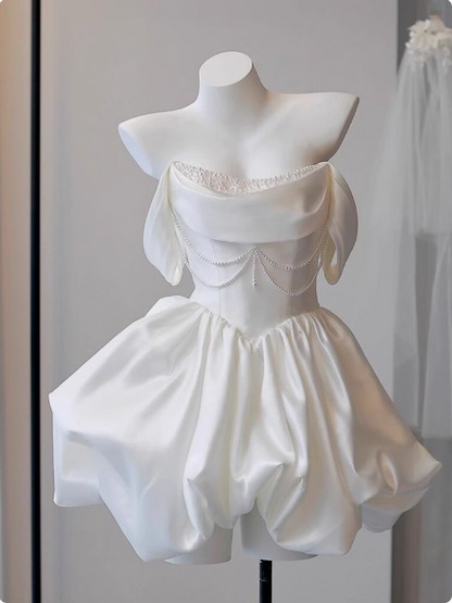 Elegantes Satin-Kleid mit One-Shoulder-Träger, kurzes Geburtstagskleid, Heimkehrkleid P3736