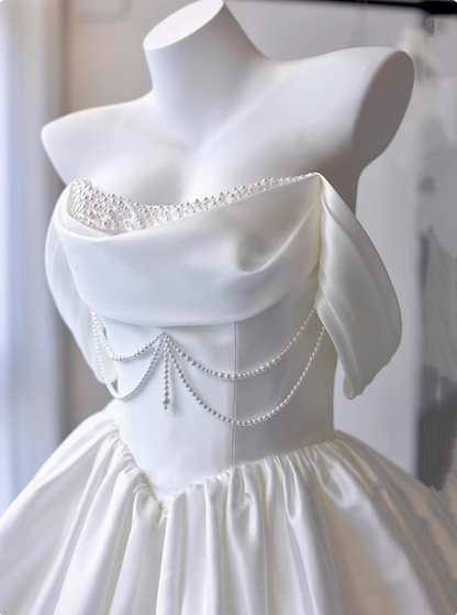 Elegantes Satin-Kleid mit One-Shoulder-Träger, kurzes Geburtstagskleid, Heimkehrkleid P3736