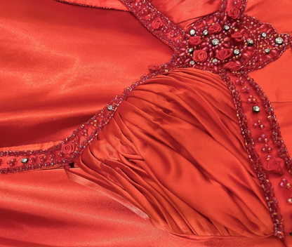 Elegantes rotes Satin-Ballkleid mit V-Ausschnitt und Perlen P3753