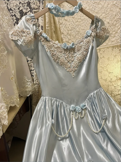 Prinzessin blaues Satin 3D Rosenperlen A-Linien-Ballkleid P3755