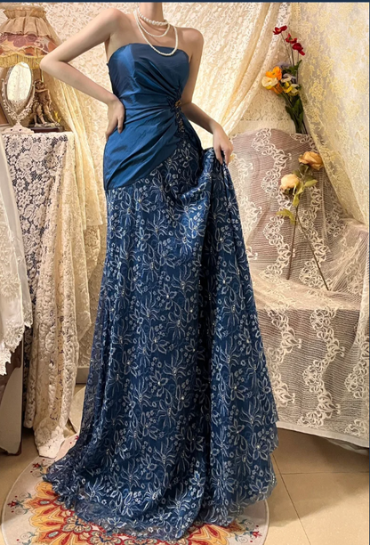 Vintage Marineblau Plissiertes Satin Spitzen Perlen Langes Ballkleid P3760