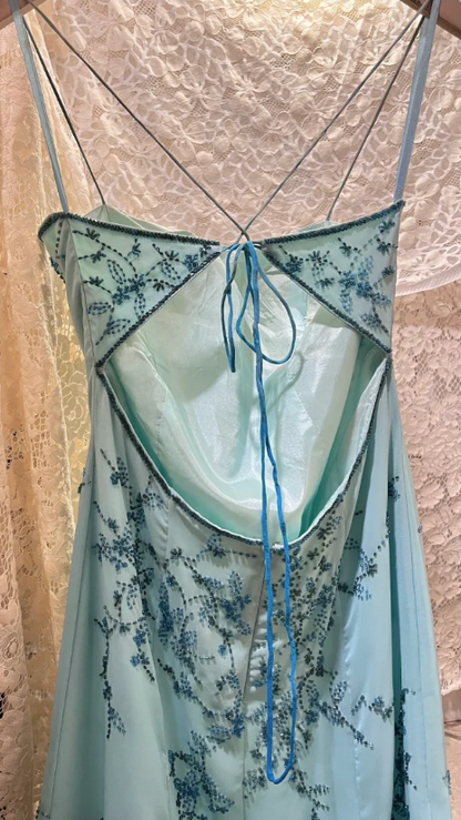 Elegantes, langes Ballkleid P3767 mit Farbverlauf in Blau und Ölmalerei-Perlenstickerei