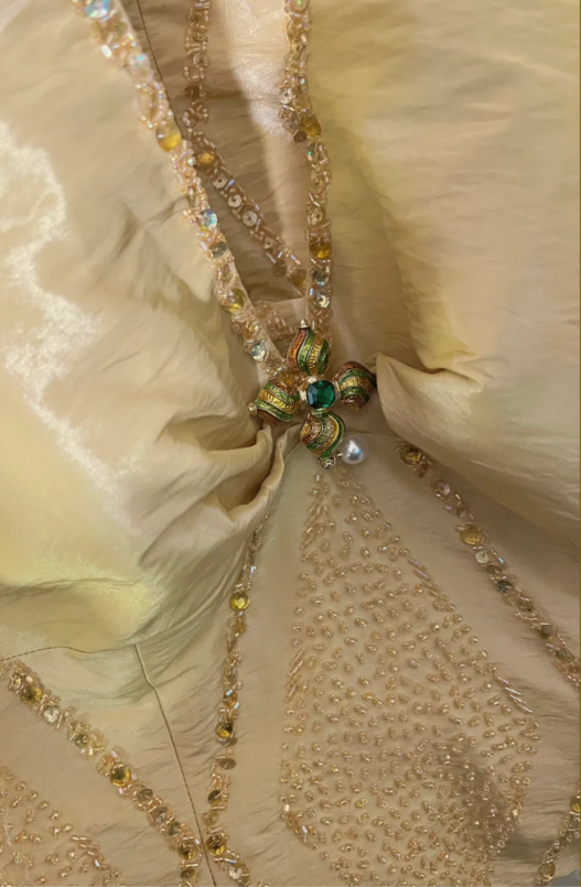 Elegant Sleeveless Halter Neck Satin Hand-Beaded Mermaid Prom Dress P3770