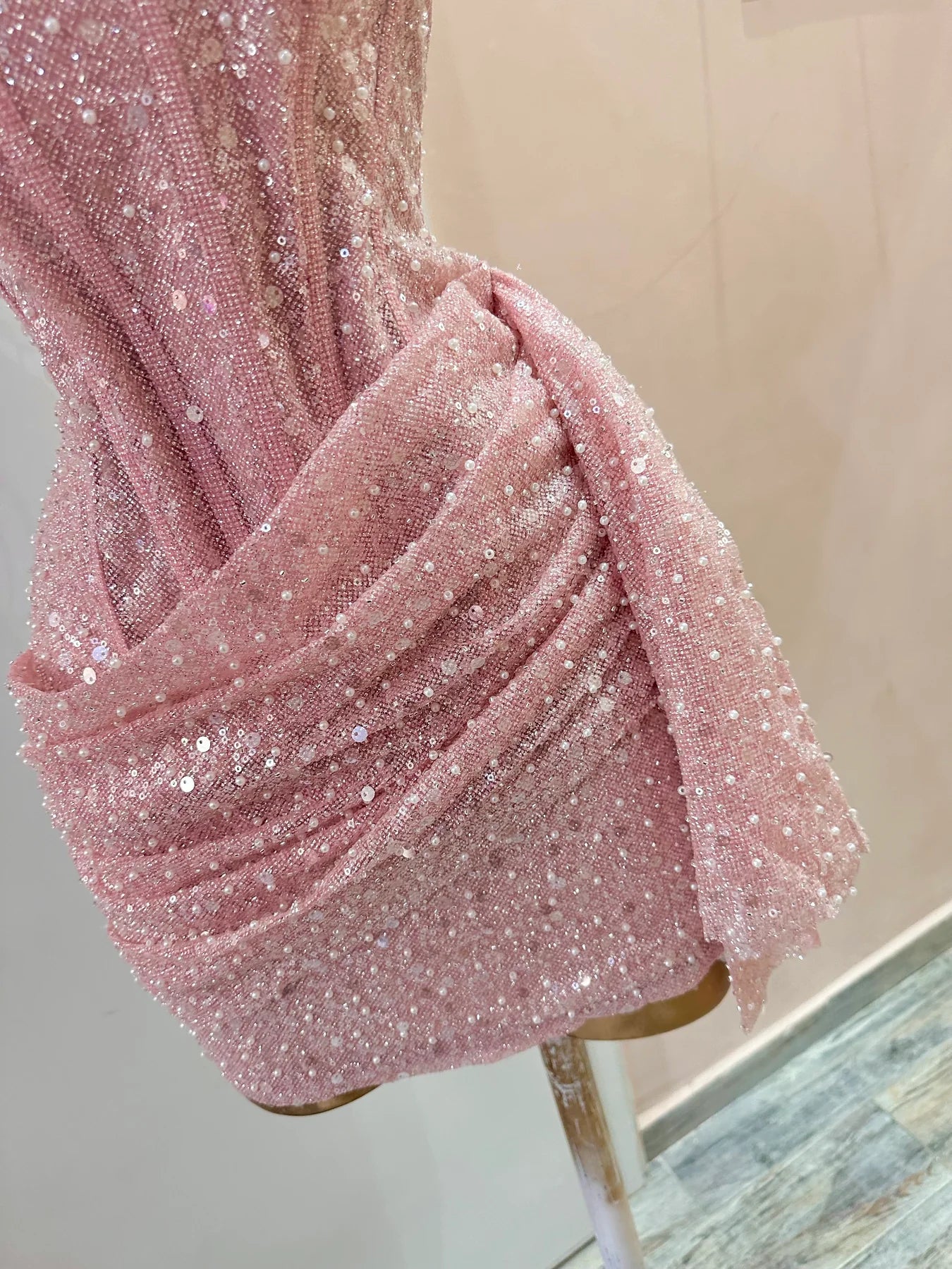 Cute Pink Sleeveless Sequined Slim Fit Hip 17th Birthday Homecoming Dress P3778