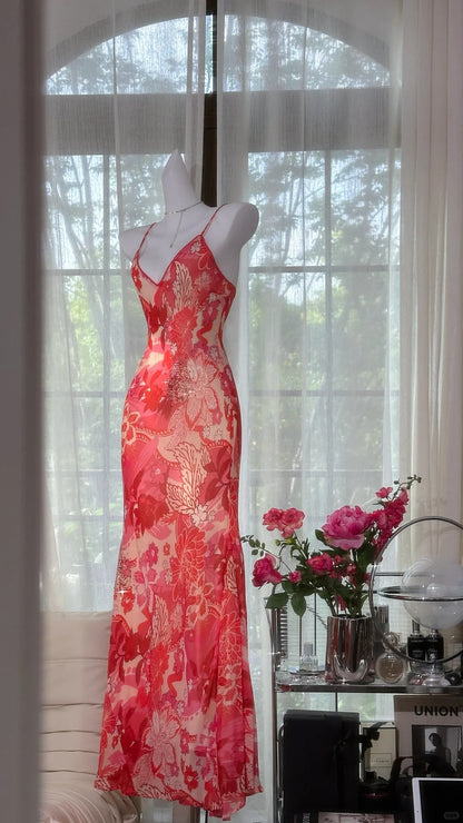 Wunderschönes bedrucktes V-Ausschnitt trägerloses Chiffon Meerjungfrauen-Ballkleid P3797