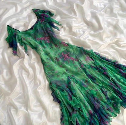 Atemberaubendes grünes doppellagiges Chiffon-Ballkleid mit Flügärmeln und schwingendem Ausschnitt P3801