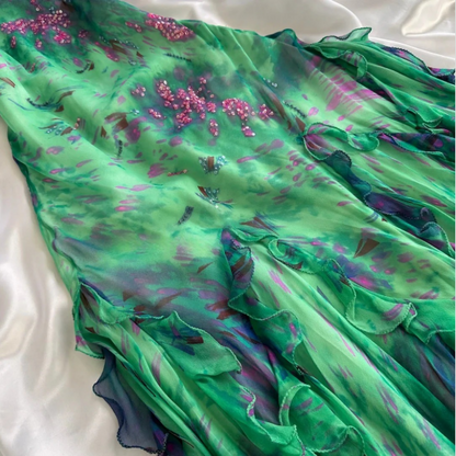 Atemberaubendes grünes doppellagiges Chiffon-Ballkleid mit Flügärmeln und schwingendem Ausschnitt P3801