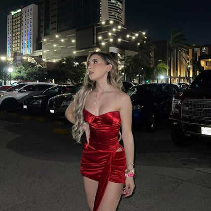 Wunderschönes trägerloses Oberteil, roter Satin, schmal geschnitten, Hüfte, 17. Geburtstag, Ballkleid P3809