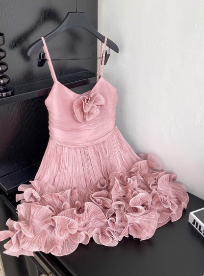 Süßes Trägerplissiertes dreidimensionales Blumenrüschen-Geburtstags-Heimkehrer-Kleid P3834
