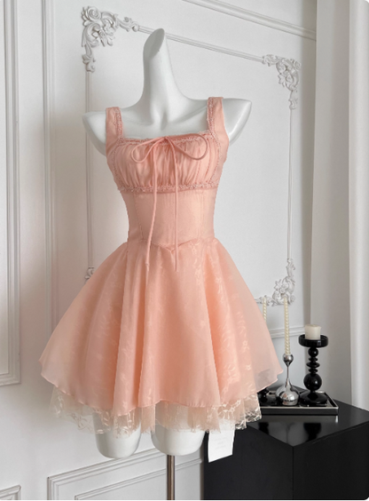 Süßes Träger-Kleid mit eckigem Ausschnitt, Bindedetail, Netzstoff, Puffärmeln und Geburtstagsrock für den Homecoming-Ball P3838