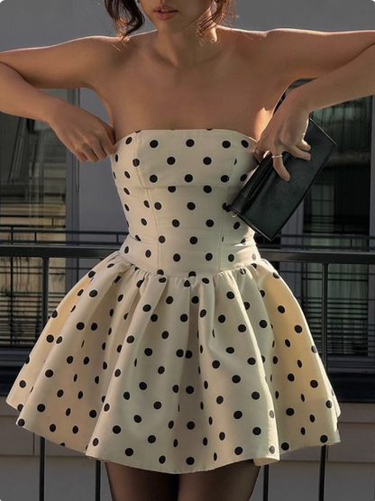 Französisches rückenfreies Schleifen-Polka-Dot-Tube-Top A-Linien-Geburtstagsrock-Heimkehrkleid P3850