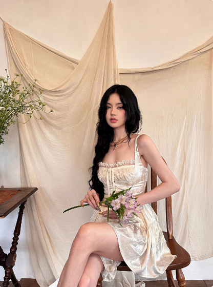 Französische Retro-Spitzen-Hosenträger Dunkles Satin A-Linie zum 21. Geburtstag Heimkehrkleid P3900