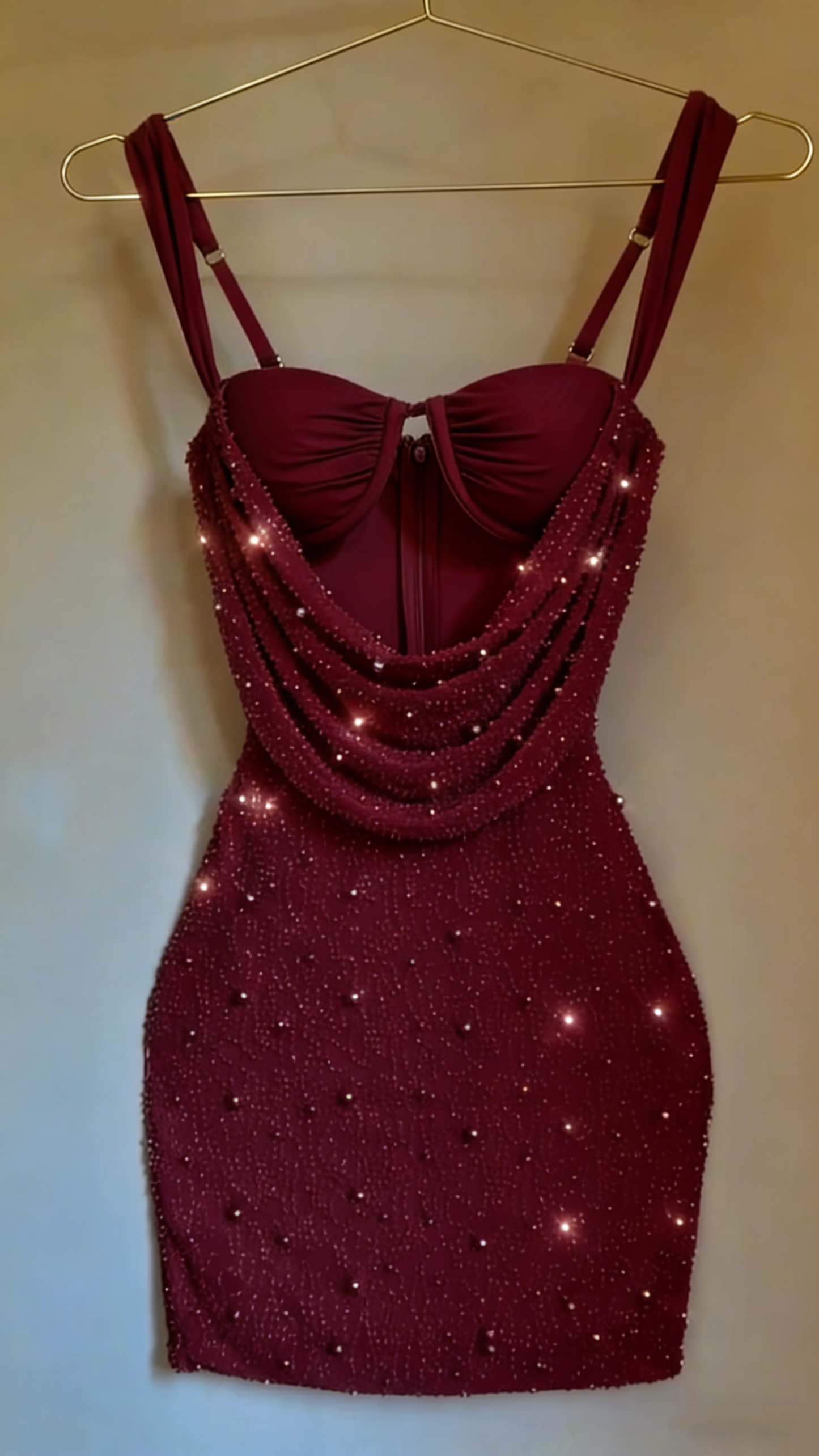 Niedliches rosa Trägerkleid mit Hohlperlen, figurbetont, zum 17. Geburtstag, Homecoming-Kleid P3950