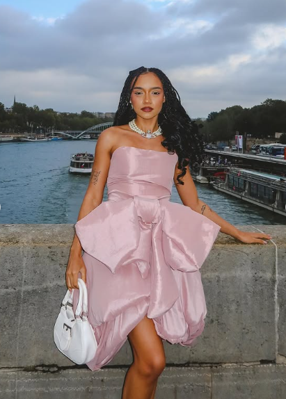 Design Pinkes Tube-Top-Kleid mit Schleife und unregelmäßigem Saum für den 17. Geburtstag oder als Homecoming-Kleid P3952