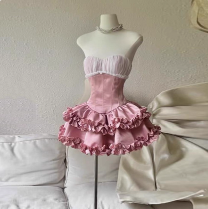 Prinzessin Bandeau-Top Fischgrät-Taille Rüschen Puffiger Geburtstag Rock Homecoming Kleid P3974
