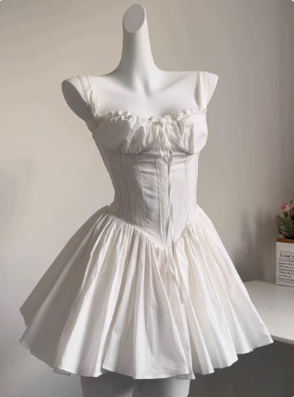 Süßes Fishbone-Trägerkleid Prinzessinnen-Geburtstags-Tutu Homecoming-Kleid P3975