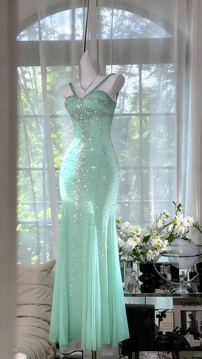Schimmerndes seeblaues Meerjungfrauen-Abendkleid aus Chiffon mit Perlen P4037