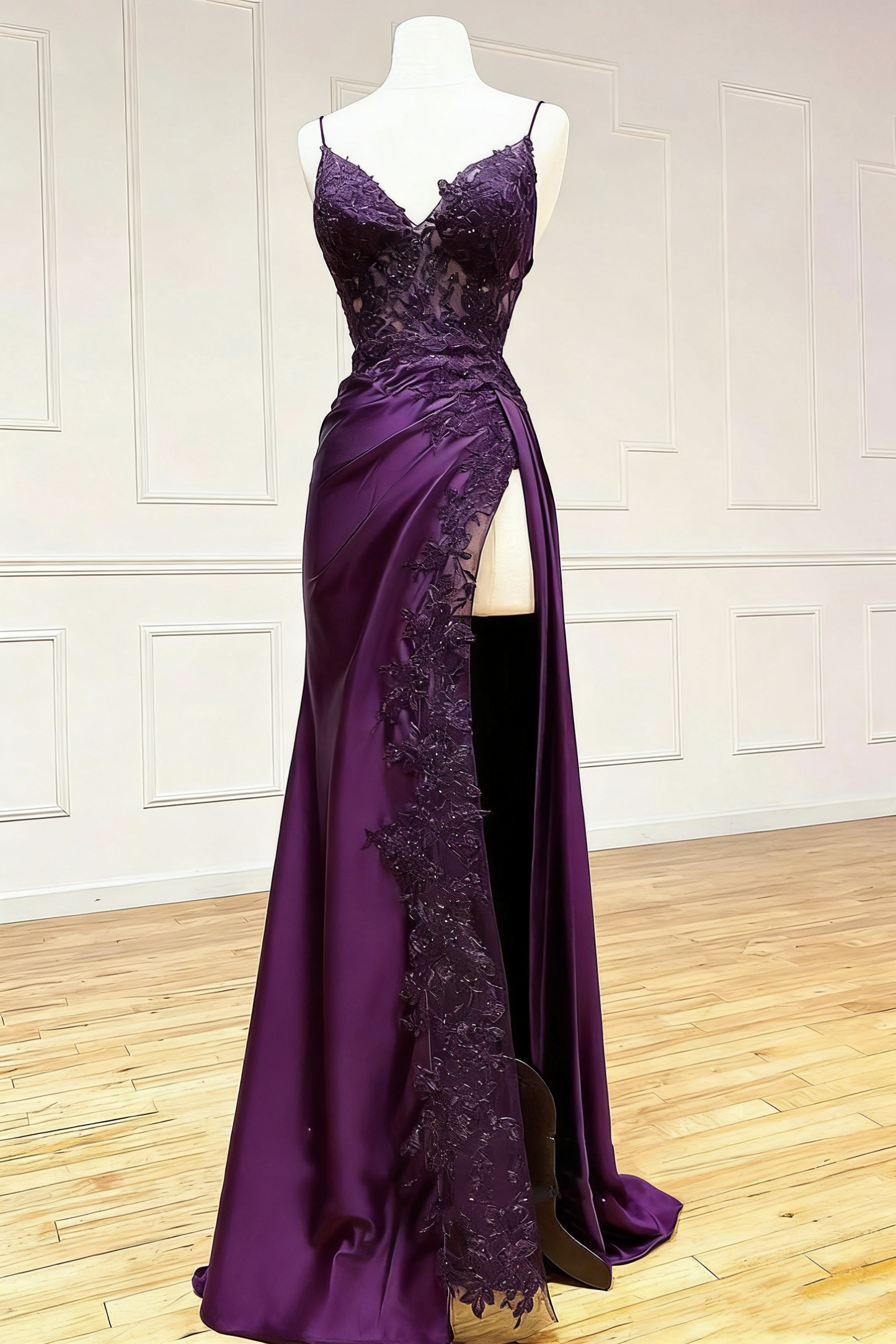 Black Floral Lace V-Neck Long Prom Dress with Slit Birthday Outfits P459