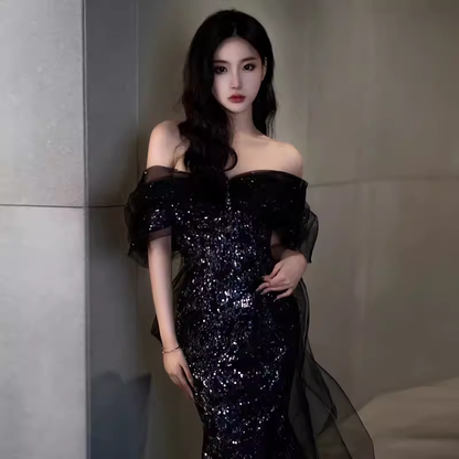 Sexy Meerjungfrau Lange Schwarze Pailletten Ballkleider mit Flügelärmeln Langes Ballkleid P475