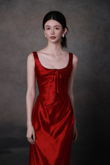 Elegantes, olivgrünes, quadratisches Neckholder-Satin-Kleid mit Schleife, langes Ballkleid, Abendkleid P4750