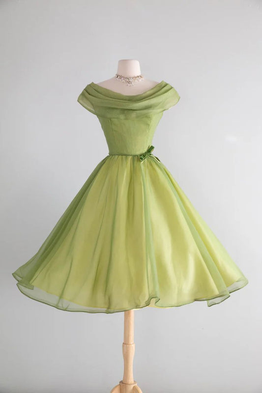 Beauty Homecoming Dress A Line Light Green Crew Neck Pleated Cocktail Dress Short Birthday Party Dress    P4942