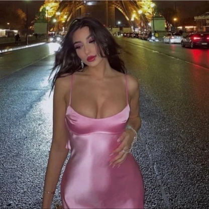 Einfaches A-Linien-Träger-ärmelloses Partykleid aus Seidensatin in Pink P844