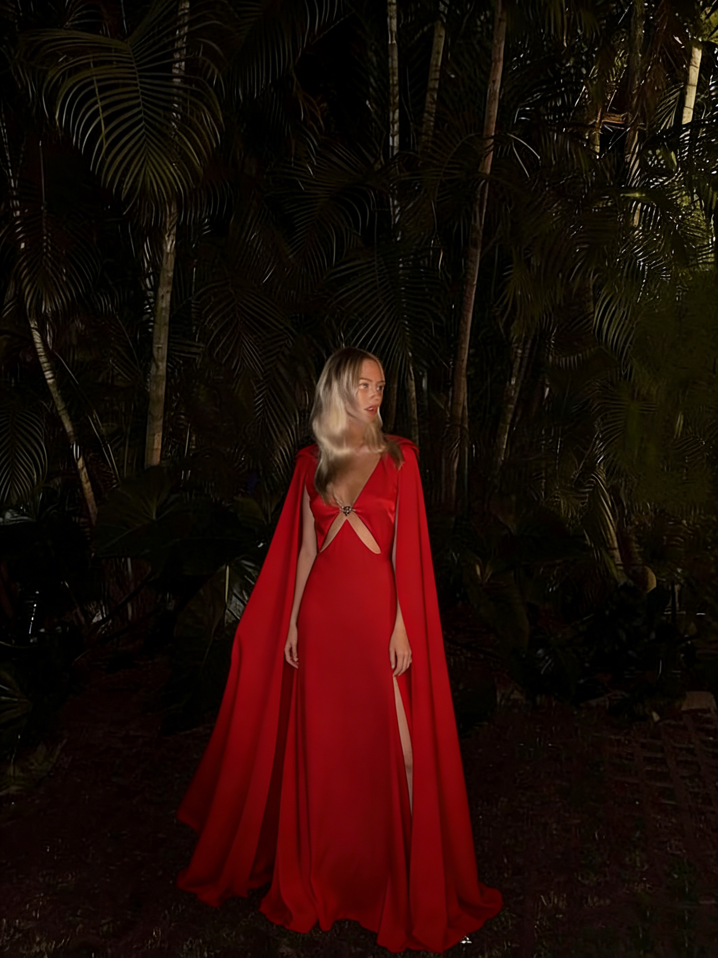 Glamouröses blaues langes A-Linien-Ballkleid mit V-Ausschnitt, lange Ballkleider P956