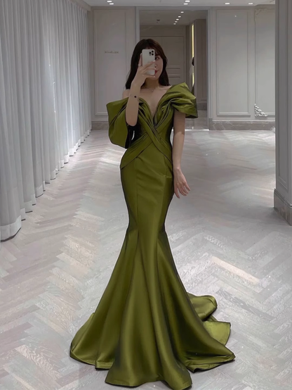 Sexy Meerjungfrau Off Shoulder Grünes Ballkleid Satin Langes Ballkleid P518
