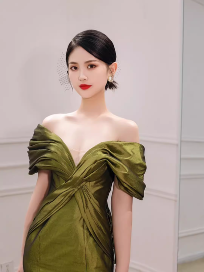 Sexy Meerjungfrau Off Shoulder Grünes Ballkleid Satin Langes Ballkleid P518